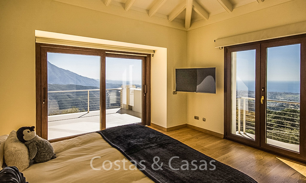 Exquisite luxury villa with astounding sea and mountain views for sale in the uber exclusive La Zagaleta estate, Benahavis - Marbella 19403
