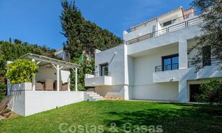 Recently completely renovated traditional villa with sea and mountain views for sale, Nueva Andalucia, Marbella 33630 