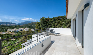 Recently completely renovated traditional villa with sea and mountain views for sale, Nueva Andalucia, Marbella 33648 