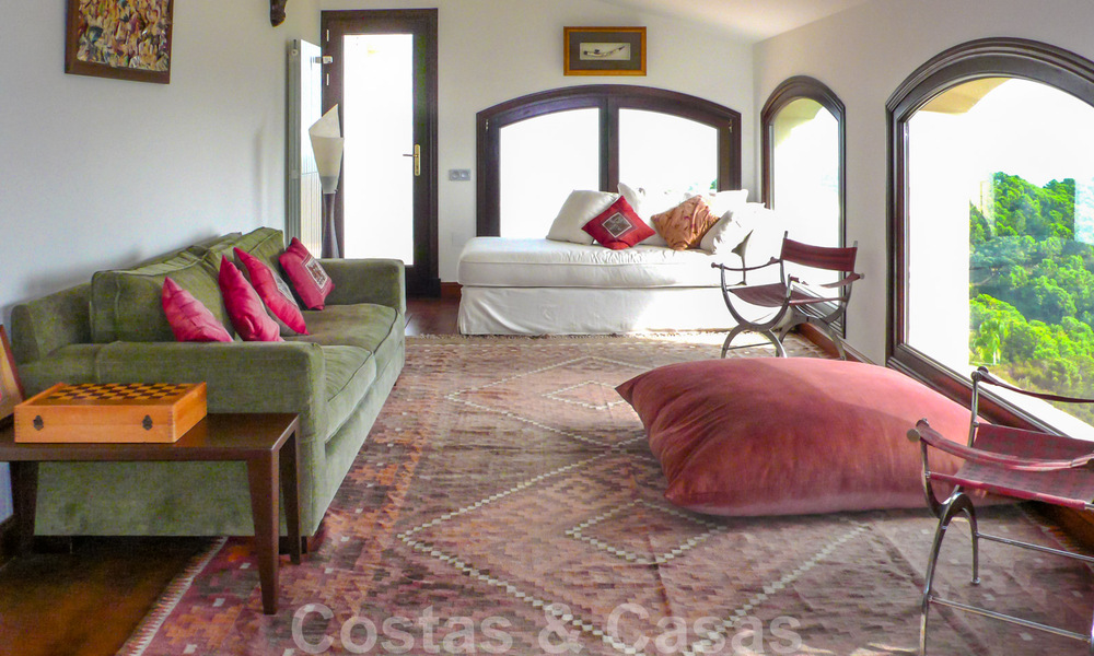Mountain mansion for sale with panoramic coastal and sea views, Marbella - Benahavis, Costa del Sol 37203