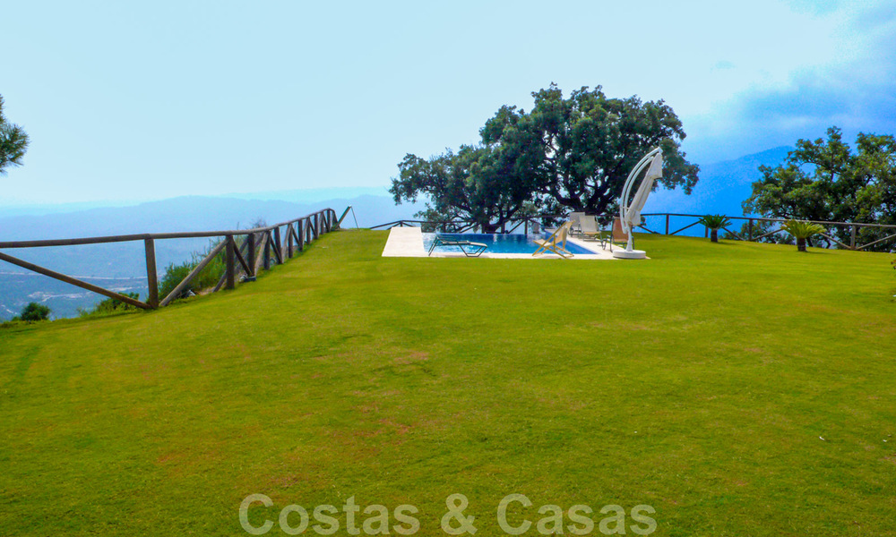 Mountain mansion for sale with panoramic coastal and sea views, Marbella - Benahavis, Costa del Sol 37213