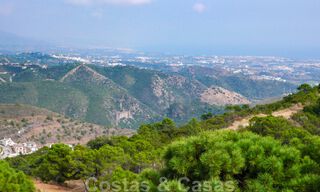 Mountain mansion for sale with panoramic coastal and sea views, Marbella - Benahavis, Costa del Sol 37214 