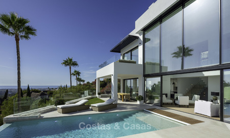 Brand new, move-in-ready contemporary luxury villa with stunning sea views for sale in a sought-after golf club, Benahavis - Marbella 19550