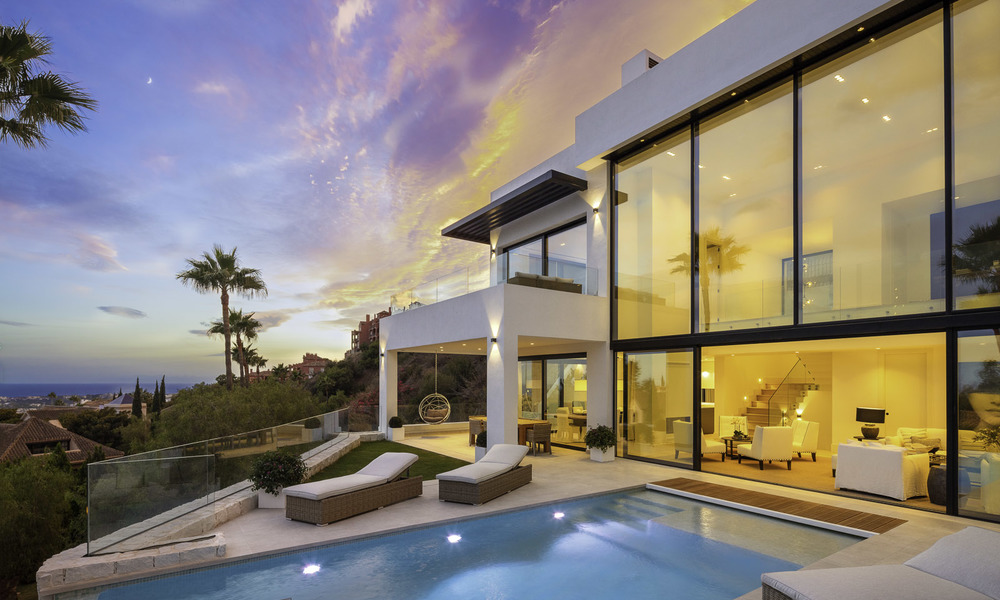Brand new, move-in-ready contemporary luxury villa with stunning sea views for sale in a sought-after golf club, Benahavis - Marbella 19568
