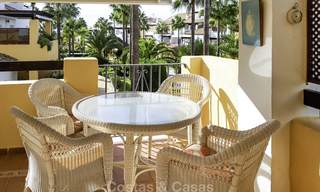 Attractive apartment for sale in a looked after beachfront complex, East Marbella 19597 