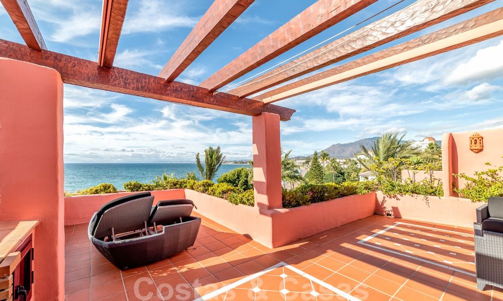 Unique opportunity! First line beach penthouse with sea views for sale in an iconic beach-complex, New Golden Mile, Marbella - Estepona 19611