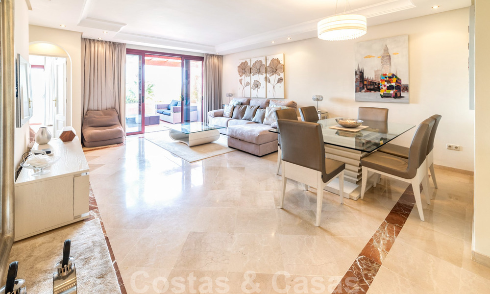 Unique opportunity! First line beach penthouse with sea views for sale in an iconic beach-complex, New Golden Mile, Marbella - Estepona 19625