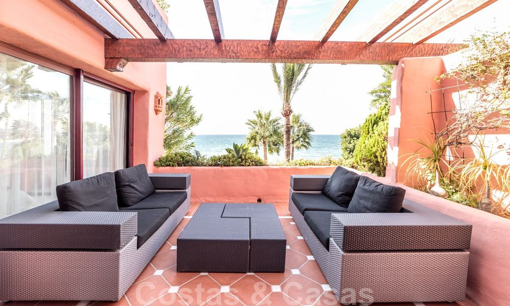 Unique opportunity! First line beach penthouse with sea views for sale in an iconic beach-complex, New Golden Mile, Marbella - Estepona 19626