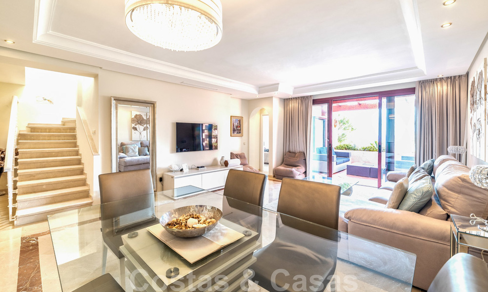 Unique opportunity! First line beach penthouse with sea views for sale in an iconic beach-complex, New Golden Mile, Marbella - Estepona 19627