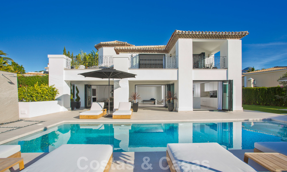 Delightful, completely renovated luxury villa with golf and sea views for sale in Nueva Andalucía, Marbella 19831