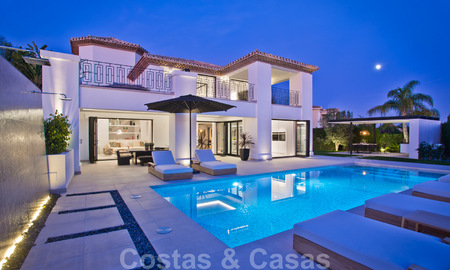 Delightful, completely renovated luxury villa with golf and sea views for sale in Nueva Andalucía, Marbella 19859