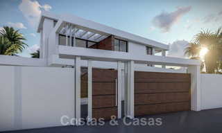 Off plan, to be renovated luxury villa in contemporary architecture for sale, in a sought after urbanisation in East Marbella 19959 