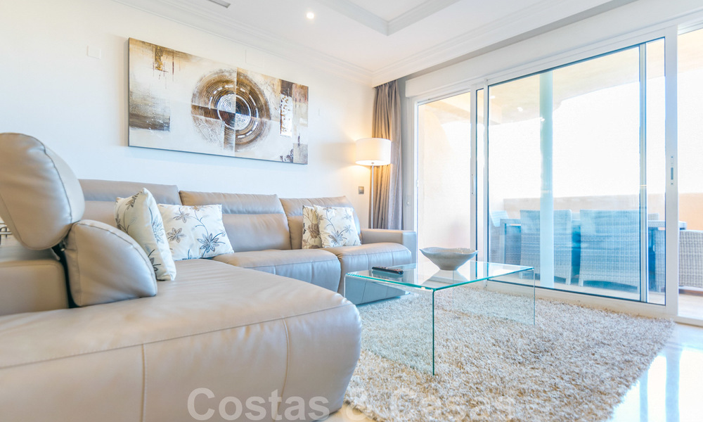 Beautiful apartment with large terrace and nice sea views for sale in a luxury complex with lots of facilities in Nueva Andalucia, Marbella 20133