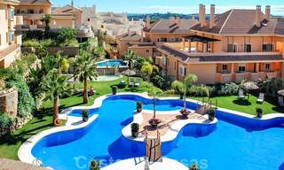 Spacious, fully renovated apartment with sea views for sale in a prestigious complex with many amenities in Nueva Andalucia, Marbella 20220 