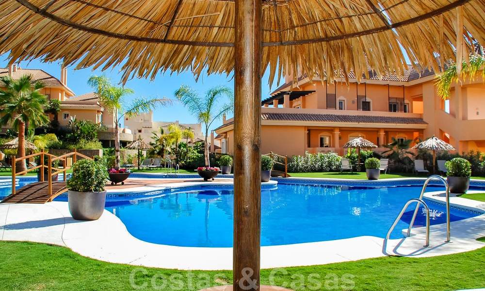 Spacious, fully renovated apartment with sea views for sale in a prestigious complex with many amenities in Nueva Andalucia, Marbella 20221