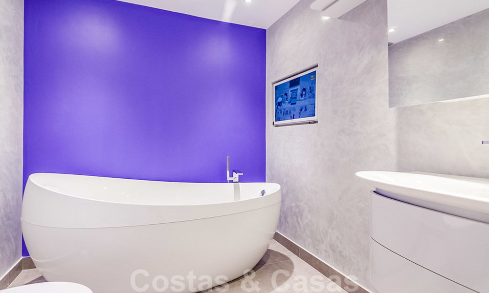 Attractive fully renovated apartment in a prestigious complex for sale, Nueva Andalucia, Marbella 20634