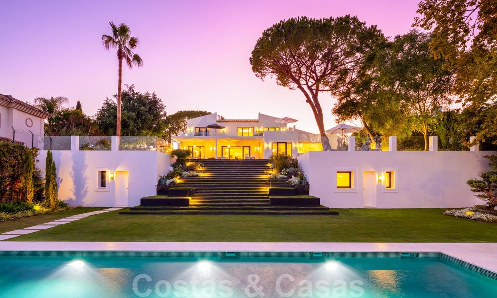 Modern-Mediterranean masterpiece villa with panoramic sea, golf and mountain views for sale, Nueva Andalucía, Marbella 20512