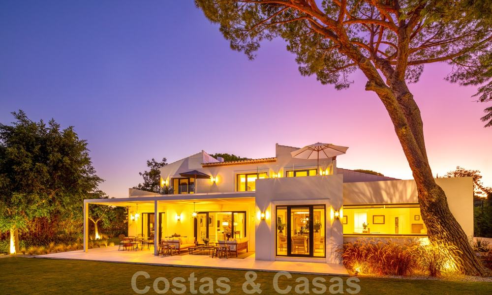 Modern-Mediterranean masterpiece villa with panoramic sea, golf and mountain views for sale, Nueva Andalucía, Marbella 20515