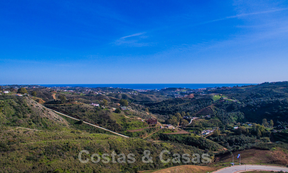 Attractive south facing building plot with spectacular views for sale, in a world class golf resort, Mijas, Costa del Sol 24097