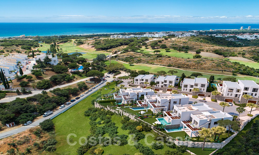 Brand new modern semi-detached villas with stunning sea views for sale, East Marbella 20558