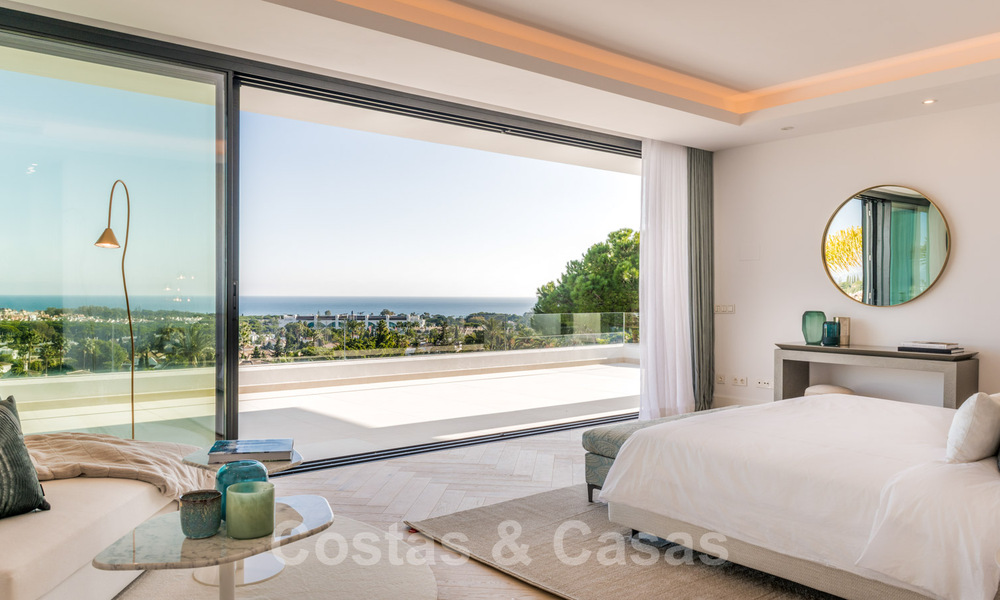 SOLD. Super luxurious contemporary villa with sea and mountain views for sale in the Golden Triangle of Benahavis, Estepona, Marbella 29793