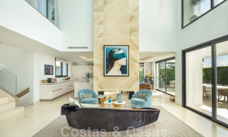 Elegant, contemporary luxury villa with sea views for sale in sought-after Nueva Andalucia, Marbella 20894 