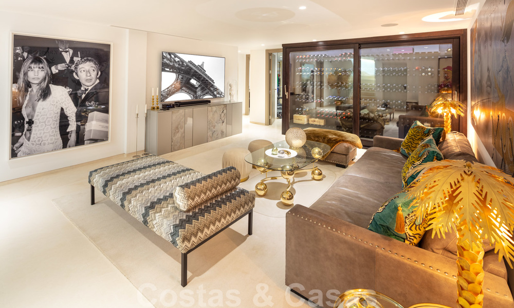 Elegant, contemporary luxury villa with sea views for sale in sought-after Nueva Andalucia, Marbella 20902