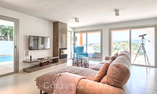 Charming fully renovated luxury villa with sea and mountain views for sale, Nueva Andalucia, Marbella 20911 