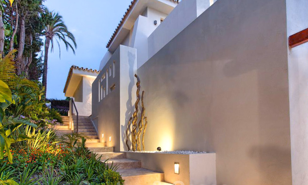 Charming fully renovated luxury villa with sea and mountain views for sale, Nueva Andalucia, Marbella 20916