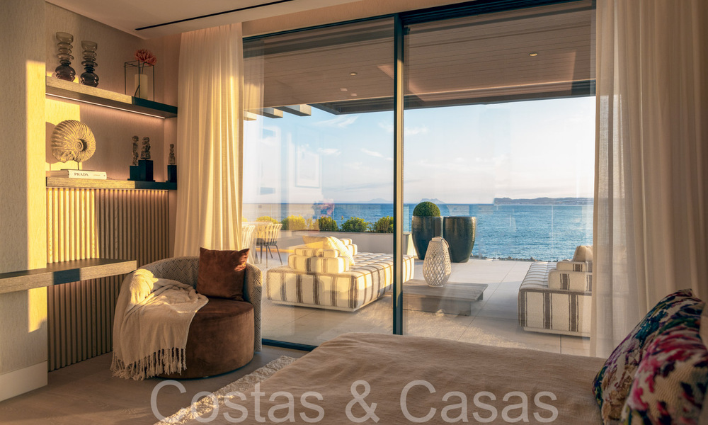 New ultra-deluxe frontline beach apartments for sale, near the centre and marina of Estepona 64850