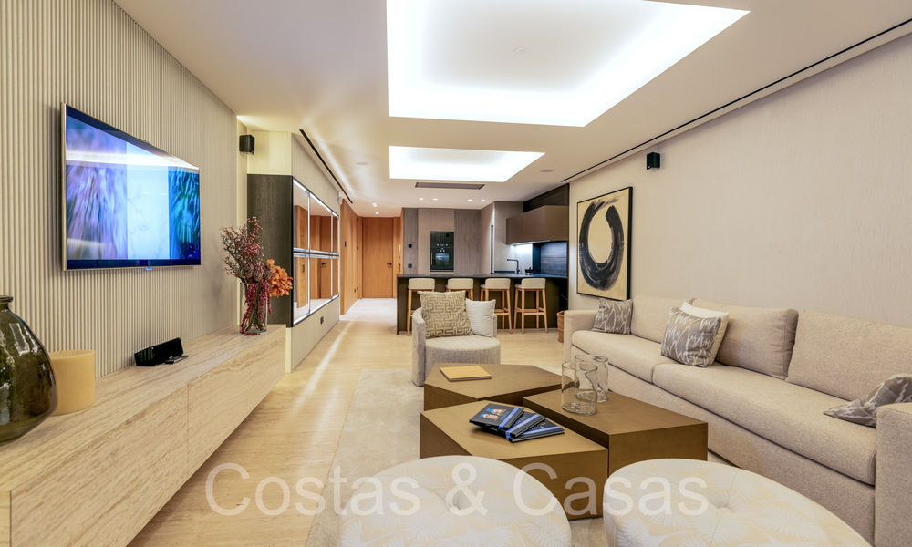 New ultra-deluxe frontline beach apartments for sale, near the centre and marina of Estepona 64861