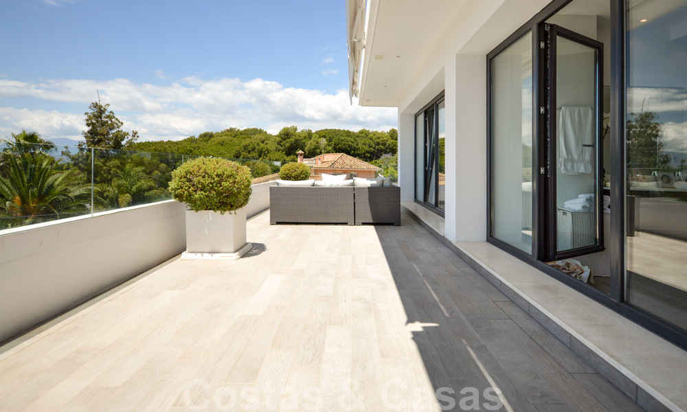 Modern luxury villa with panoramic sea views for sale in the prestigious Golden Mile of Marbella 20969