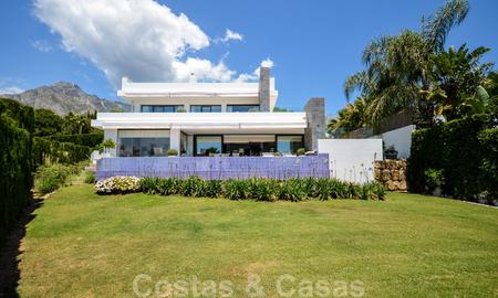 Modern luxury villa with panoramic sea views for sale in the prestigious Golden Mile of Marbella 21006