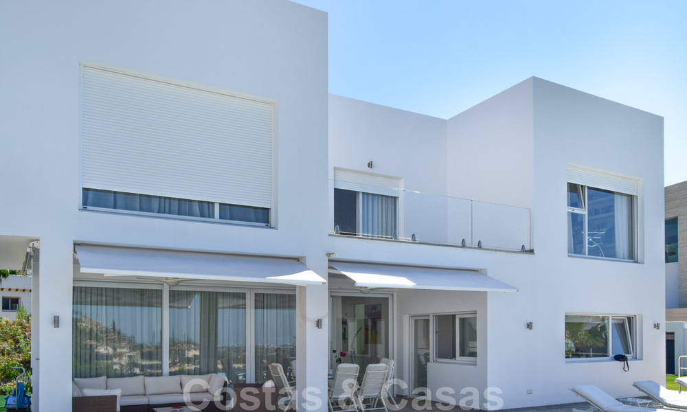 For sale: move-in ready, recently built modern villa with panoramic views in a sought after urbanisation in Benahavis - Marbella 21298