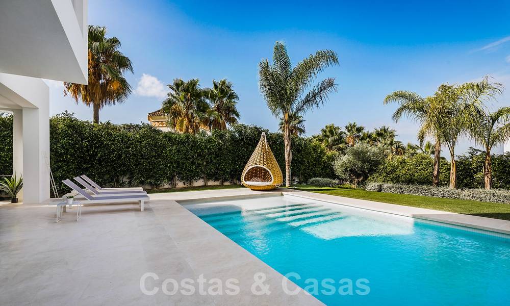Contemporary luxury villa with lots of privacy for sale, in the Golf Valley of Nueva Andalucia, Marbella 21370