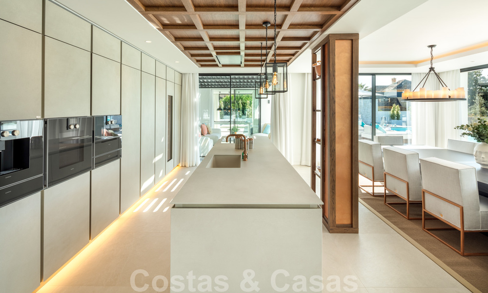 Exquisite modern-mediterranean luxury villa for sale, frontline golf in Nueva Andalucia, Marbella 21514
