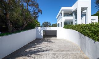 Exquisite new contemporary villa for sale, ready to move into, East Marbella 21763 