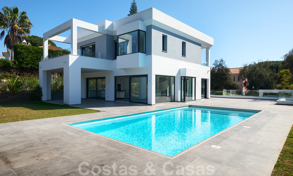 Exquisite new contemporary villa for sale, ready to move into, East Marbella 21768