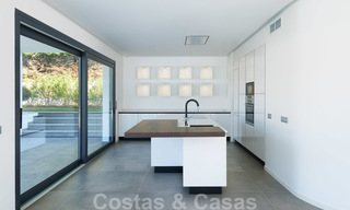 Exquisite new contemporary villa for sale, ready to move into, East Marbella 21772 