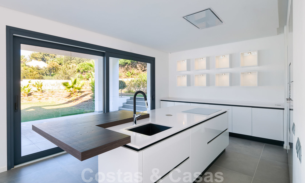 Exquisite new contemporary villa for sale, ready to move into, East Marbella 21773