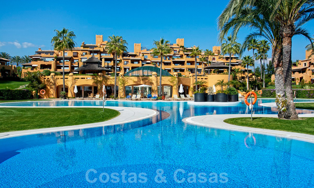 Stunning frontline beach luxury apartment for sale in an exclusive complex on the New Golden Mile, Estepona 21821