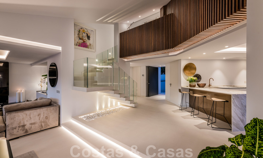 Very stylish contemporary luxury villa in the heart of the Golf Valley for sale, move-in ready - Nueva Andalucia, Marbella 21867