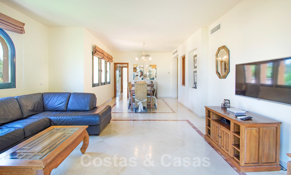 Attractive luxury penthouse for sale, priced to sell on the New Golden Mile between Marbella and Estepona 21898