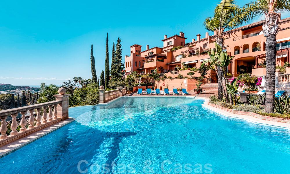 Impressive south facing penthouse with stunning sea views for sale in the Golf Valley of Nueva Andalucia, Marbella 37553