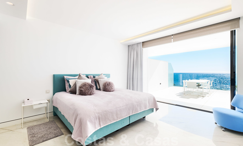 Private resale! Ultra deluxe avant garde beach front apartment for sale in an exclusive complex on the New Golden Mile, Marbella - Estepona. Reduced in price! 22046