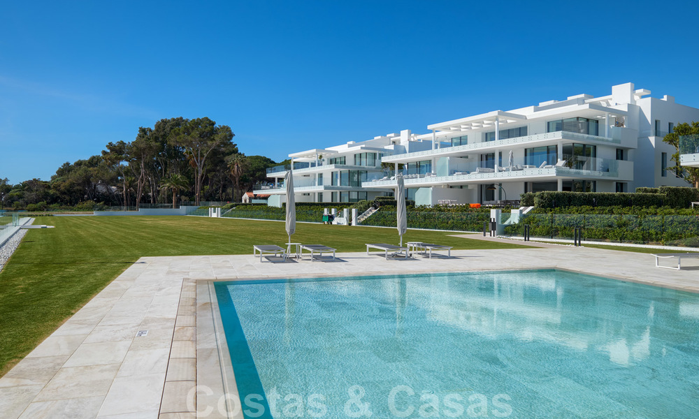 Private resale! Ultra deluxe avant garde beach front apartment for sale in an exclusive complex on the New Golden Mile, Marbella - Estepona. Reduced in price! 22061