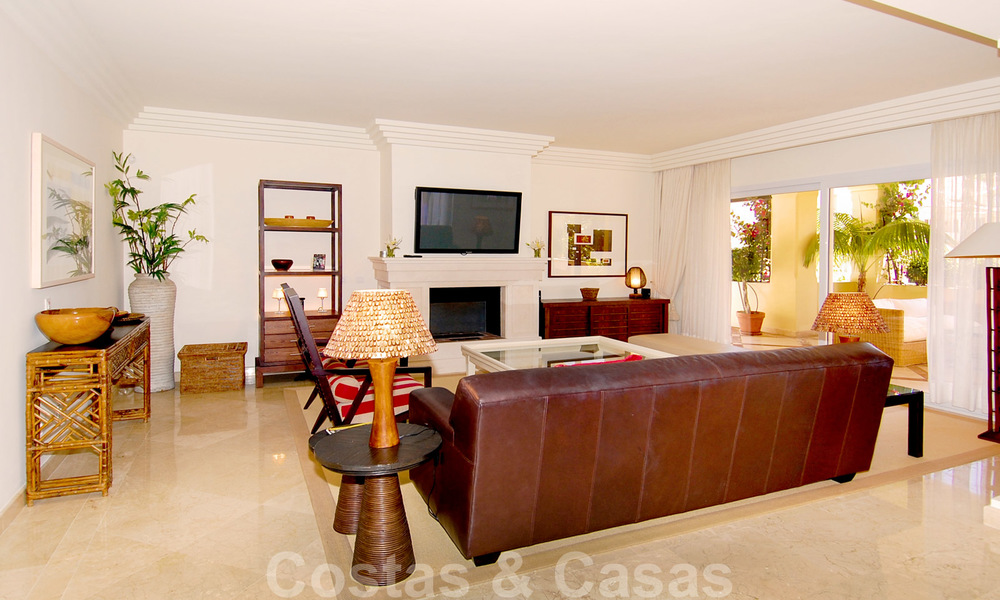Spacious luxury apartment for sale in Nueva Andalucia, Marbella 22834