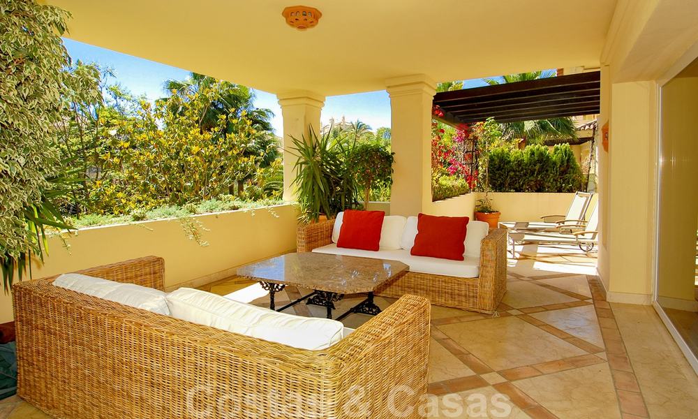 Spacious luxury apartment for sale in Nueva Andalucia, Marbella 22840