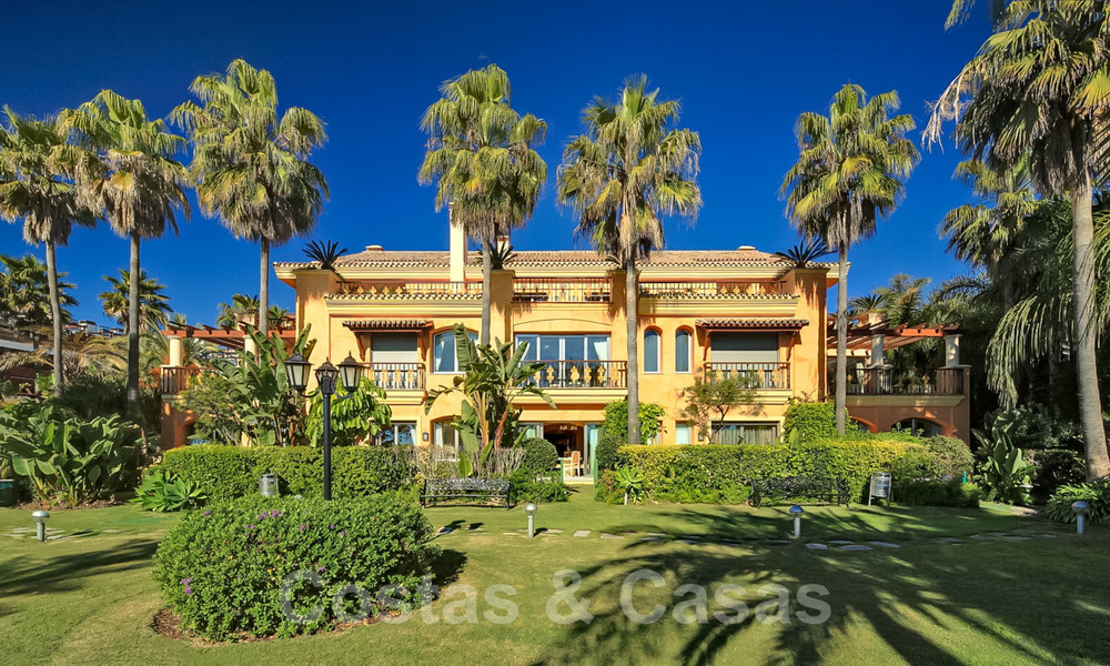 For Sale in Puerto Banus, Marbella: Exclusive beachfront apartments 23055
