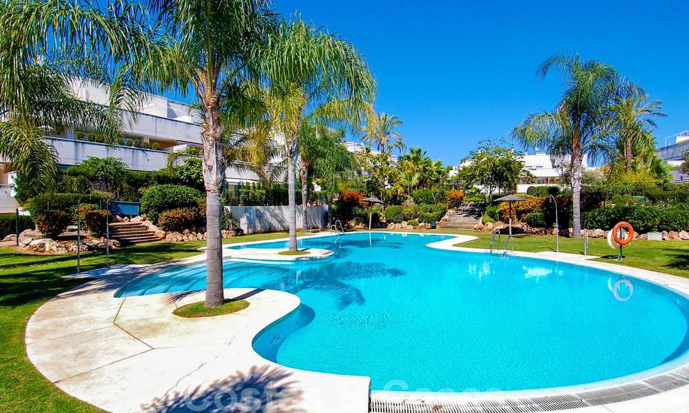 Spacious 3-bedroom apartment for sale in Nueva Andalucia - Marbella, within walking distance of the beach and Puerto Banus 23147